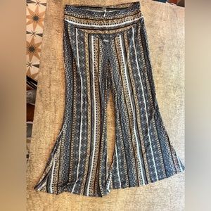 Free People New Romantics Bohemian Flowy Bell Bottom